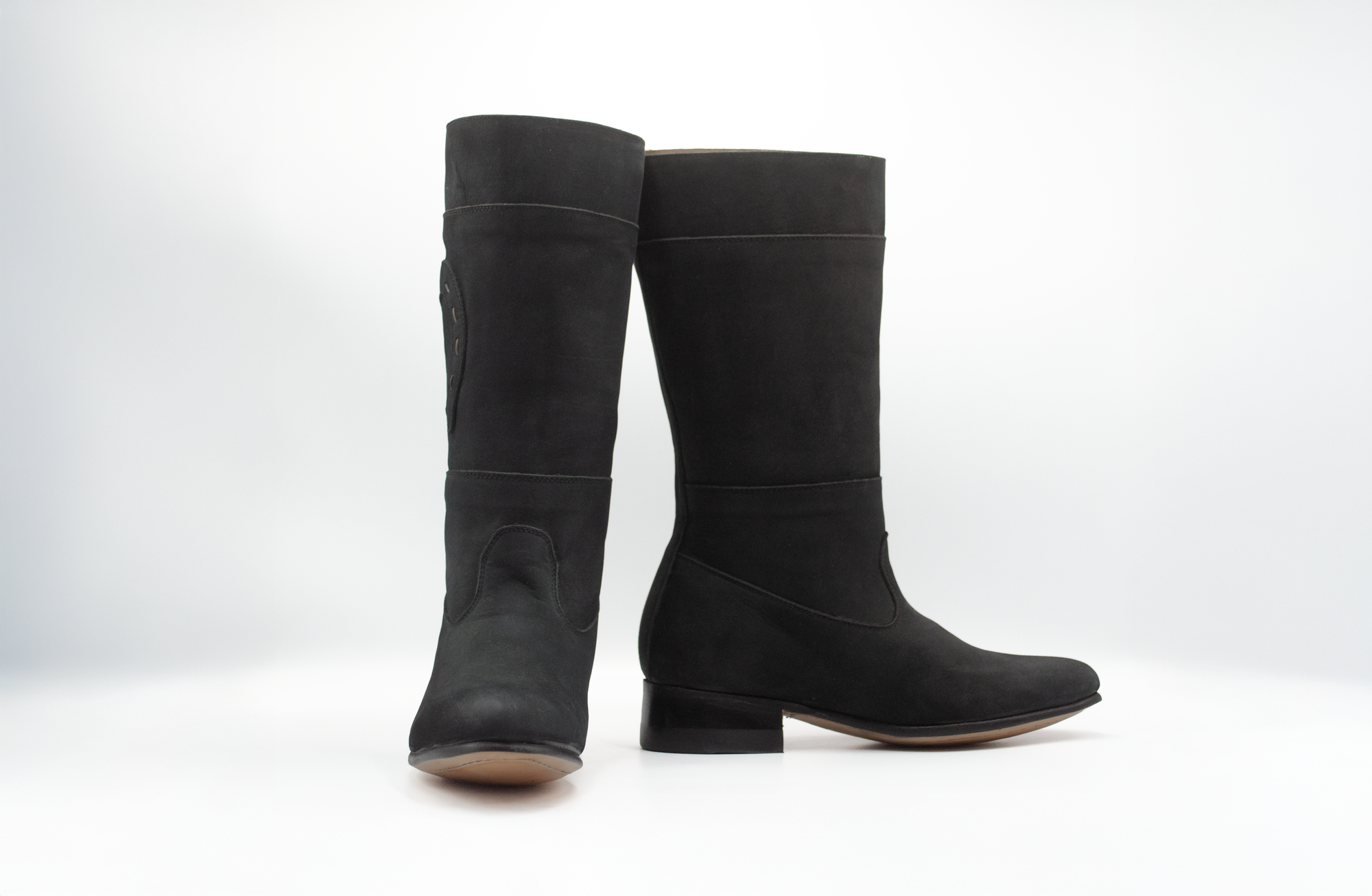 Bota Escaramuza Leyendas Nobuck